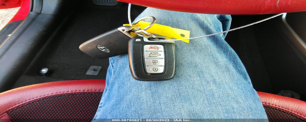 KMHTC6AD6CU026569 2012 HYUNDAI VELOSTER photo no. 11