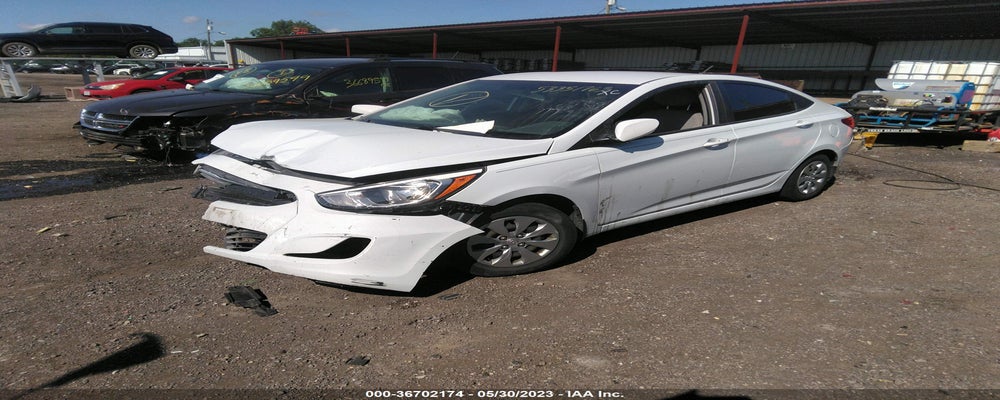 KMHCT4AE9HU365752 2017 HYUNDAI ACCENT photo no. 2