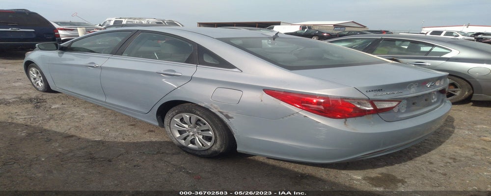 5NPEB4AC2BH096400 2011 HYUNDAI SONATA photo no. 3