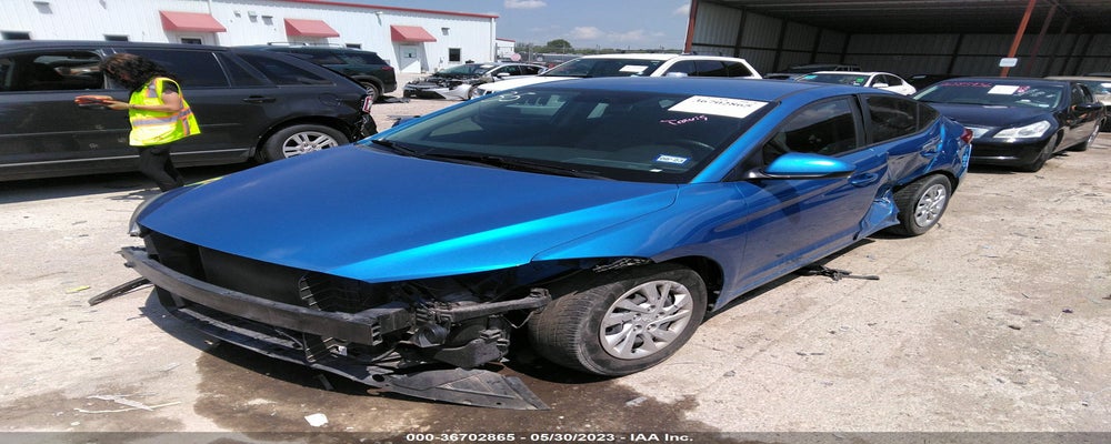KMHD74LF7HU363741 2017 HYUNDAI ELANTRA photo no. 2