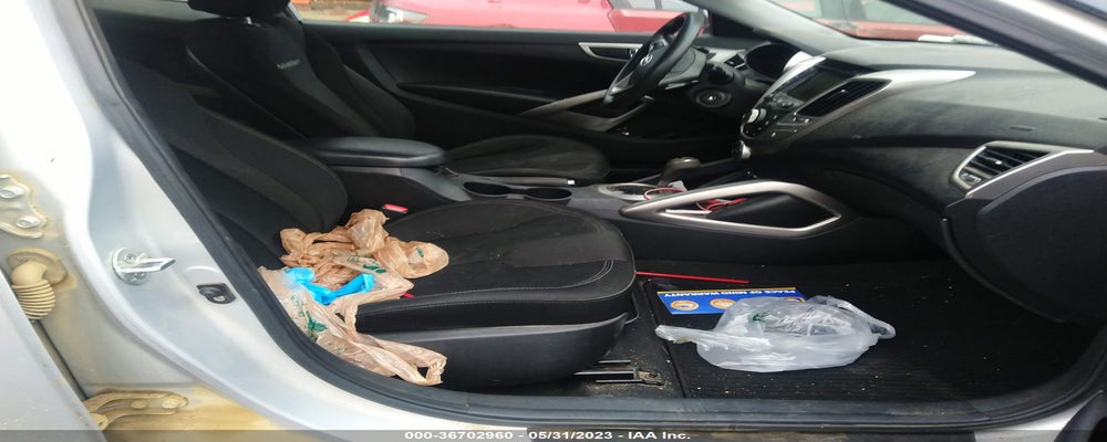KMHTC6AD9CU051207 2012 HYUNDAI VELOSTER photo no. 5