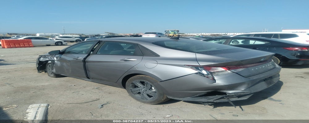 KMHLM4AG7PU410166 2023 HYUNDAI ELANTRA photo no. 3