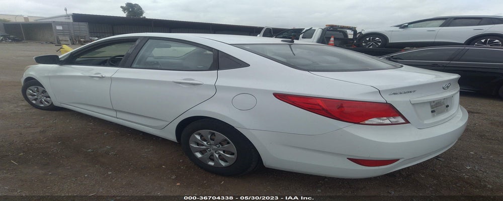 KMHCT4AE6HU372044 2017 HYUNDAI ACCENT photo no. 3