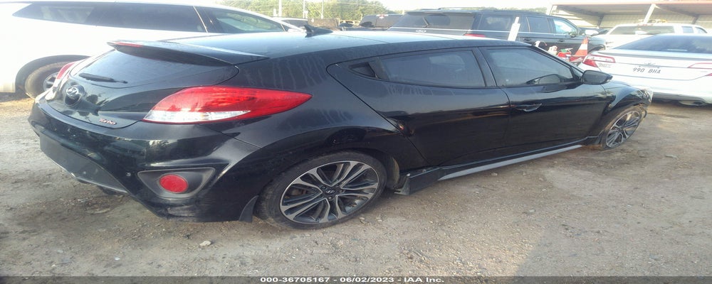 KMHTC6AE1GU271374 2016 HYUNDAI VELOSTER photo no. 4