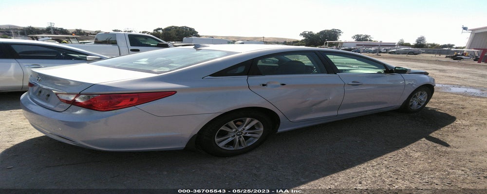 5NPEB4AC7DH527994 2013 HYUNDAI SONATA photo no. 4