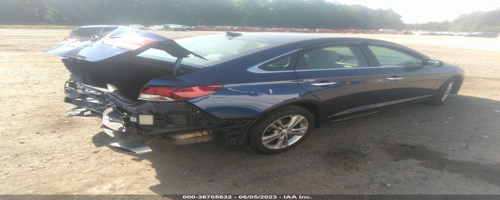 5NPE34AF8JH724126 2018 HYUNDAI SONATA photo no. 4