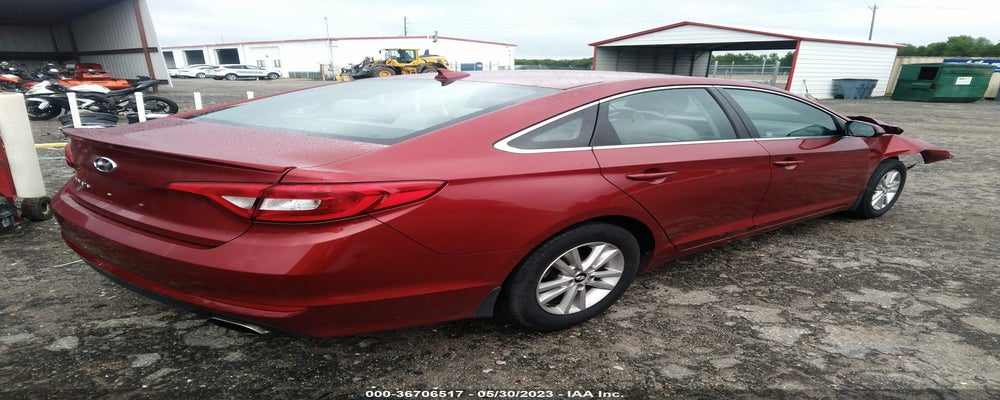 5NPE24AF8FH173013 2015 HYUNDAI SONATA photo no. 4