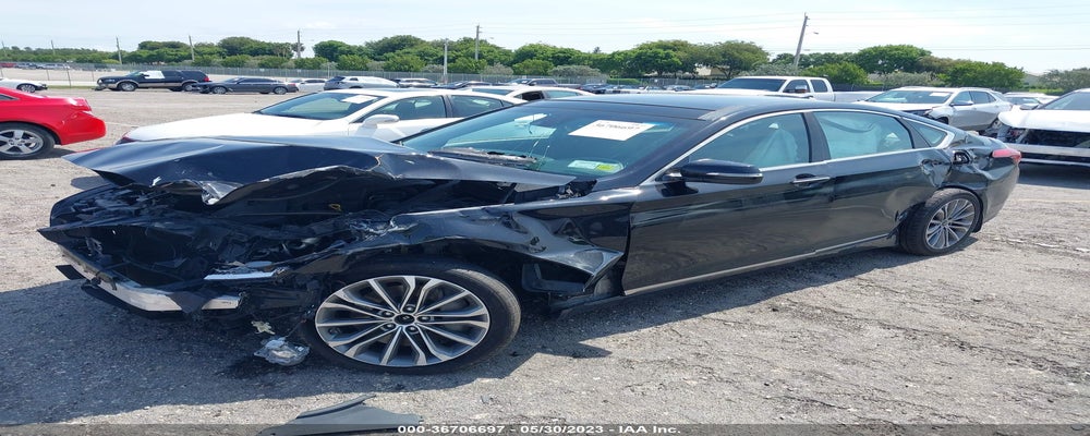 KMHGN4JE1GU108613 2016 HYUNDAI GENESIS photo no. 2