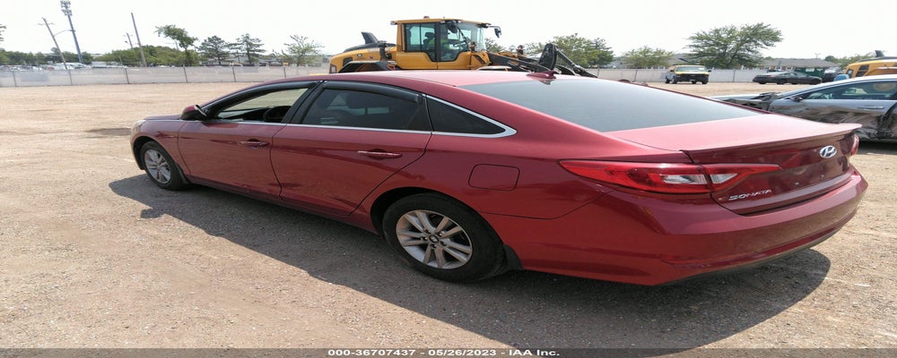 5NPE24AF0FH145691 2015 HYUNDAI SONATA photo no. 3