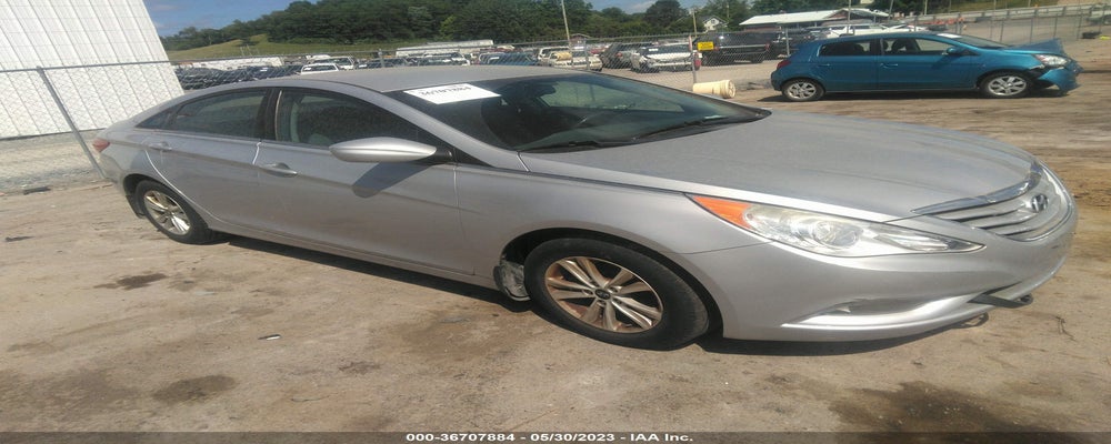 5NPEB4ACXDH732421 2013 HYUNDAI SONATA photo no. 4