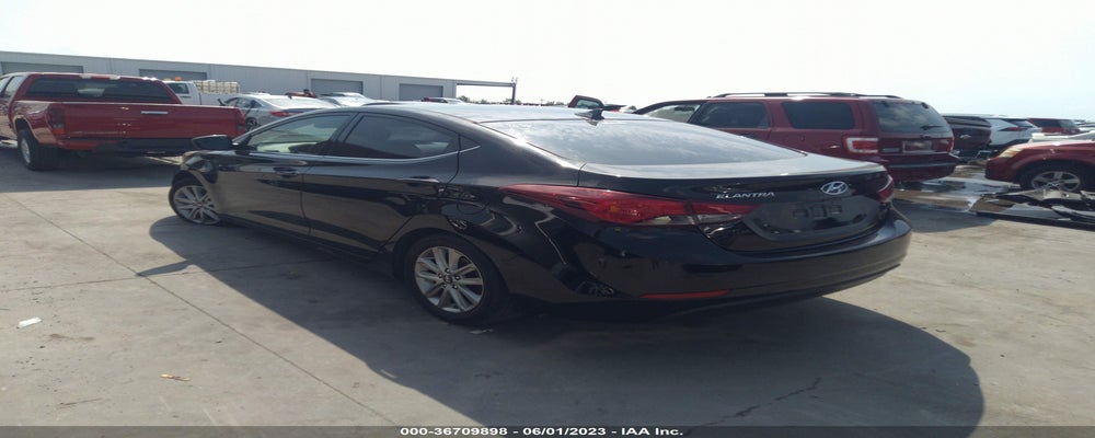 5NPDH4AE8FH631781 2015 HYUNDAI ELANTRA photo no. 3