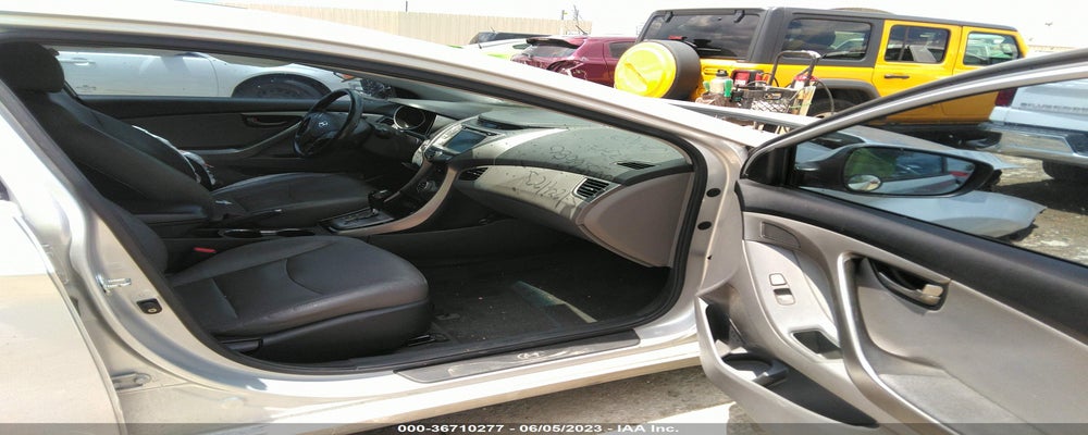 KMHDH4AE9DU567717 2013 HYUNDAI ELANTRA photo no. 5