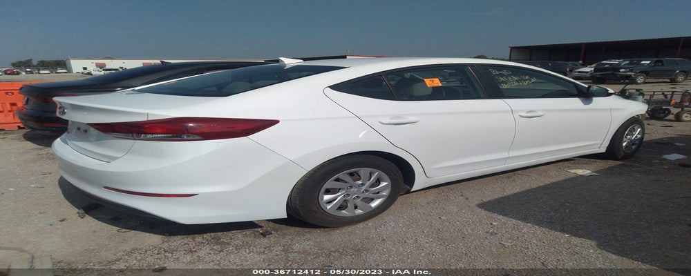 5NPD74LF2HH197417 2017 HYUNDAI ELANTRA photo no. 4