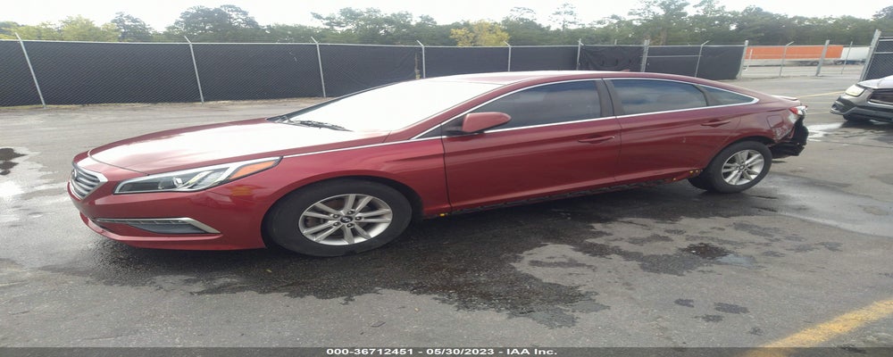 5NPE24AF8FH154137 2015 HYUNDAI SONATA photo no. 2