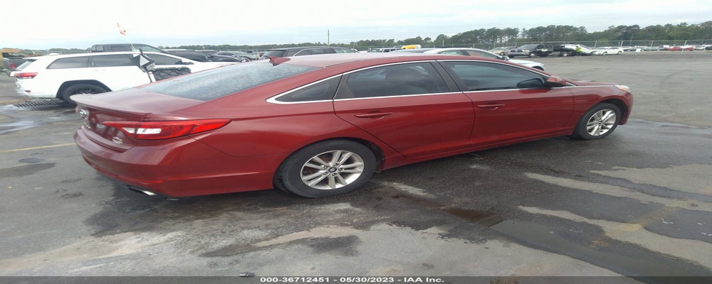 5NPE24AF8FH154137 2015 HYUNDAI SONATA photo no. 4