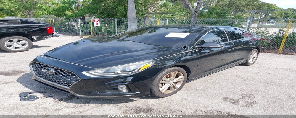 5NPE34AF2JH694685 2018 HYUNDAI SONATA photo no. 2