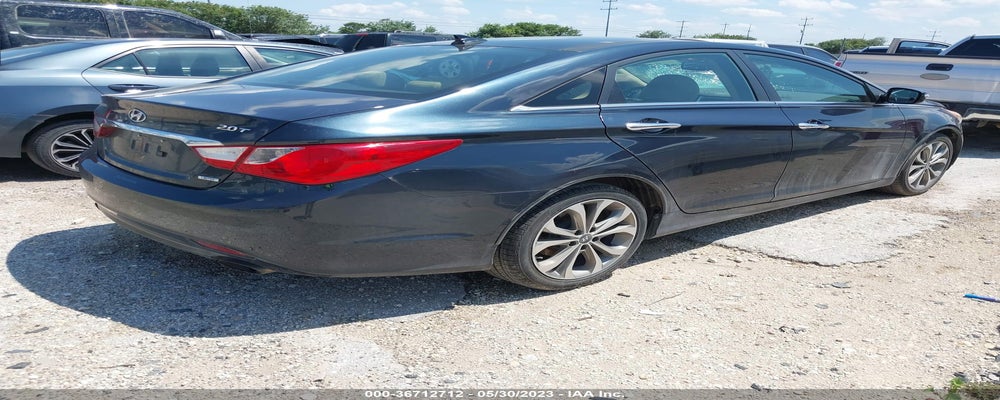 5NPEC4AB6DH799263 2013 HYUNDAI SONATA photo no. 4