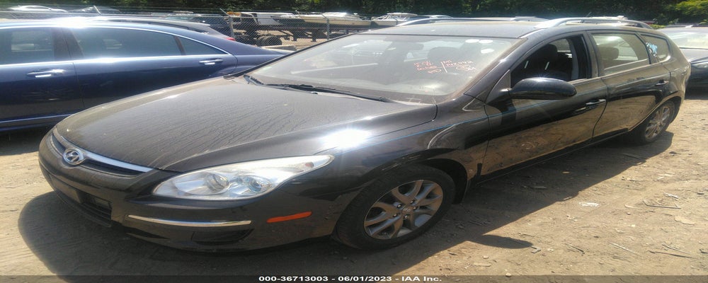KMHDC8AE1CU131531 2012 HYUNDAI ELANTRA TOURING photo no. 2