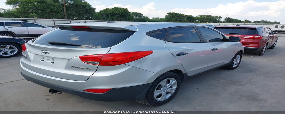 KM8JT3AC5AU078897 2010 HYUNDAI TUCSON photo no. 4