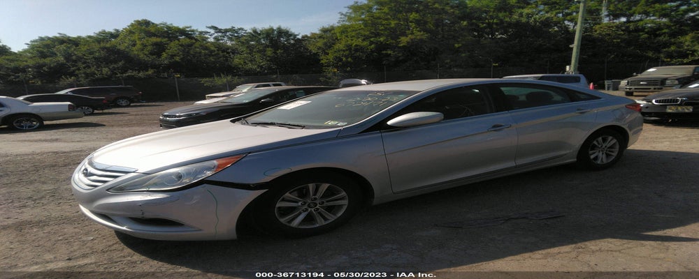 5NPEB4AC9DH672471 2013 HYUNDAI SONATA photo no. 2