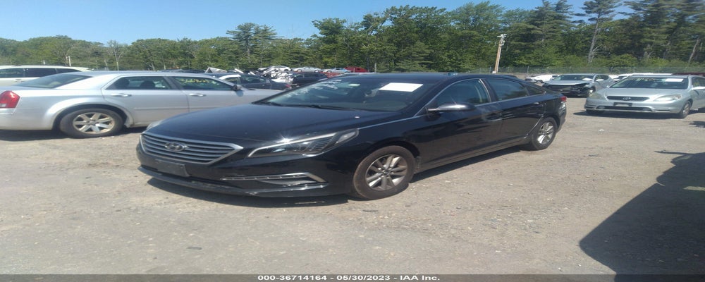 5NPE24AF5FH002610 2015 HYUNDAI SONATA photo no. 2