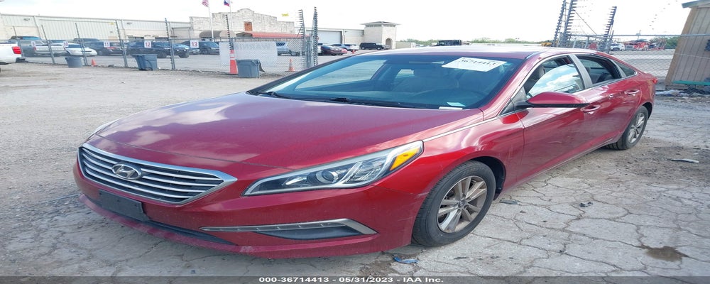 5NPE24AF4FH117912 2015 HYUNDAI SONATA photo no. 2