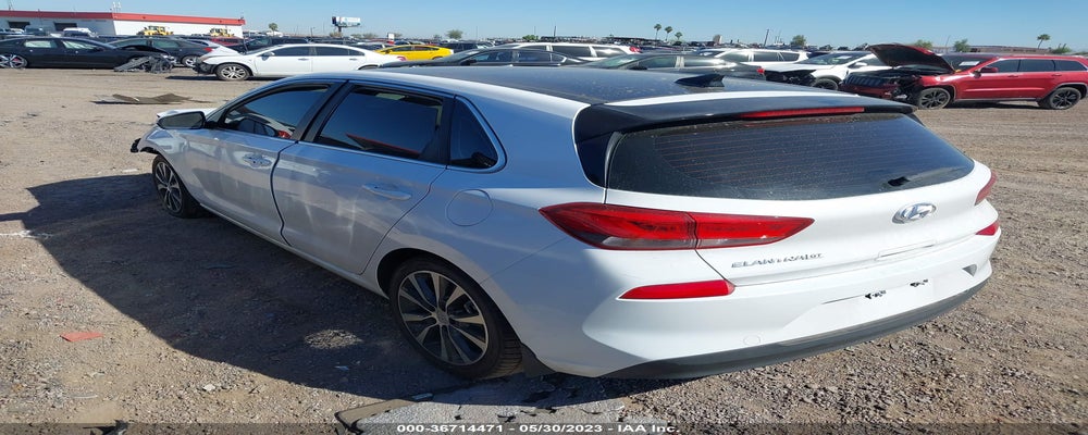 KMHH35LE5JU040286 2018 HYUNDAI ELANTRA GT photo no. 3