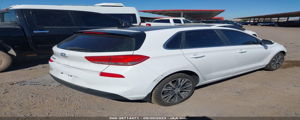 KMHH35LE5JU040286 2018 HYUNDAI ELANTRA GT photo no. 4