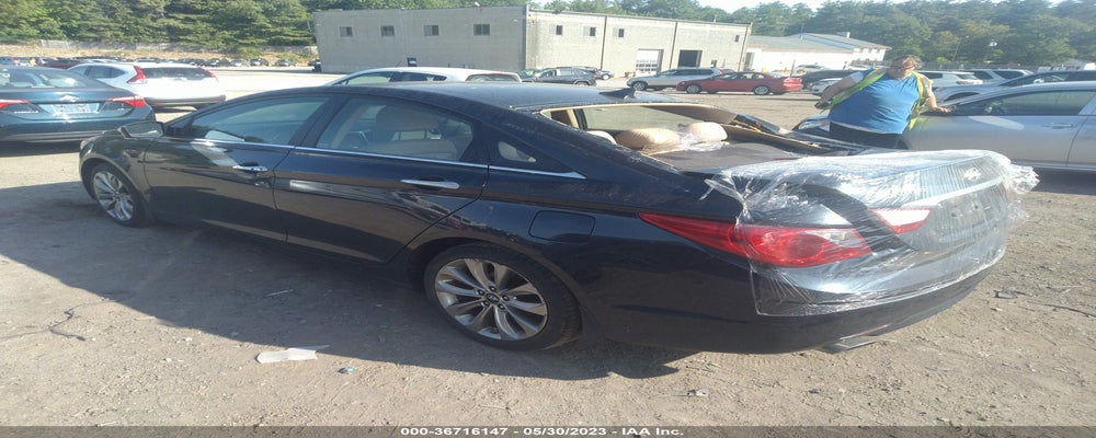 5NPEC4AB6BH255083 2011 HYUNDAI SONATA photo no. 3