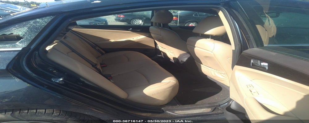 5NPEC4AB6BH255083 2011 HYUNDAI SONATA photo no. 8