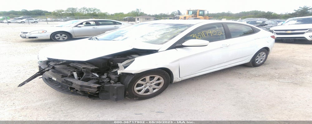 KMHCT4AEXEU715935 2014 HYUNDAI ACCENT photo no. 2