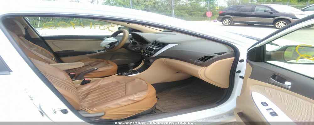 KMHCT4AEXEU715935 2014 HYUNDAI ACCENT photo no. 5