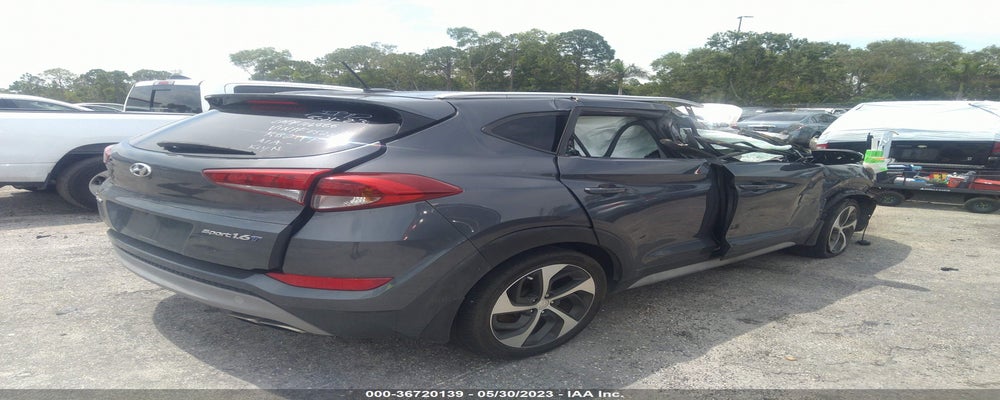 KM8J33A20HU525041 2017 HYUNDAI TUCSON photo no. 4