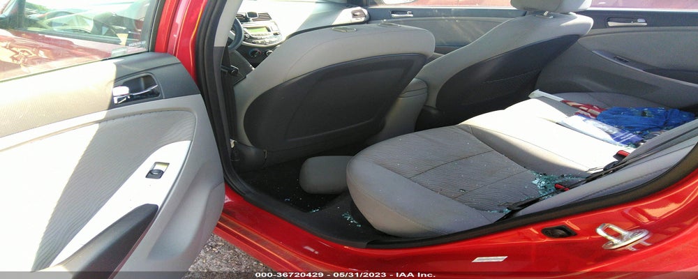KMHCU4AE3DU438413 2013 HYUNDAI ACCENT photo no. 8