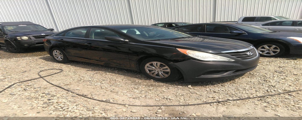 5NPEB4AC0BH031318 2011 HYUNDAI SONATA photo no. 24