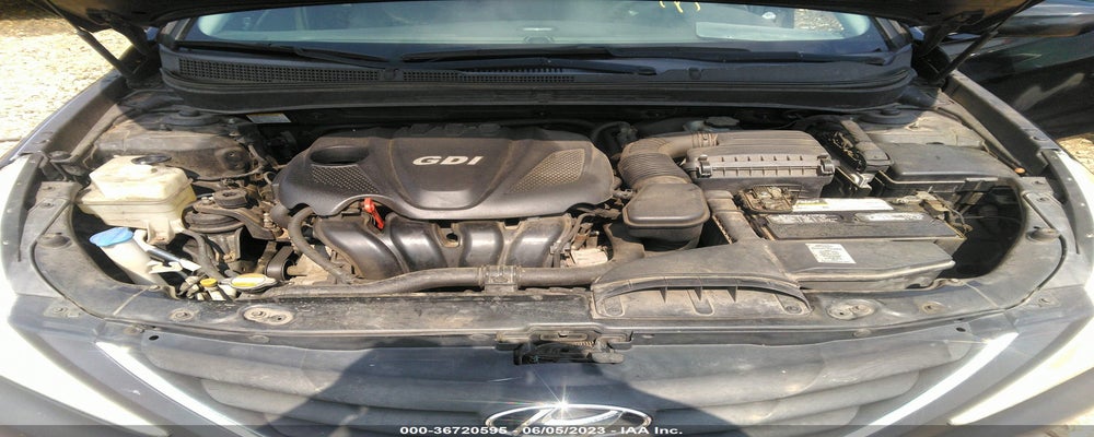 5NPEB4AC0BH031318 2011 HYUNDAI SONATA photo no. 10