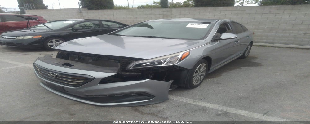 5NPE34AF7FH064197 2015 HYUNDAI SONATA photo no. 2