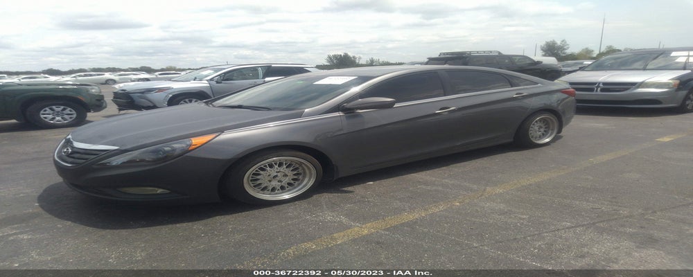 5NPEB4AC5BH190612 2011 HYUNDAI SONATA photo no. 2