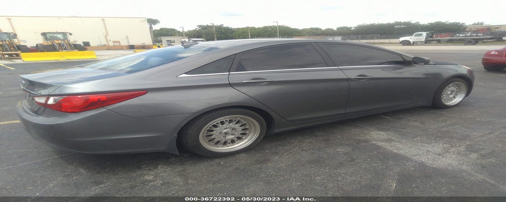 5NPEB4AC5BH190612 2011 HYUNDAI SONATA photo no. 4