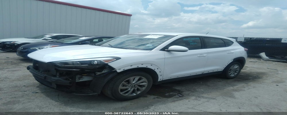KM8J23A40JU669361 2018 HYUNDAI TUCSON photo no. 2
