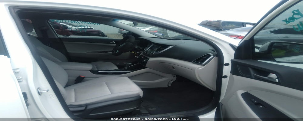 KM8J23A40JU669361 2018 HYUNDAI TUCSON photo no. 5