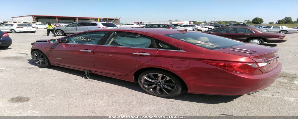 5NPEC4AB9BH242618 2011 HYUNDAI SONATA photo no. 3