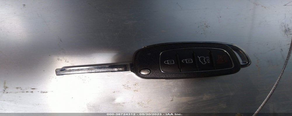 5NMZTDLB1HH026668 2017 HYUNDAI SANTA FE SPORT photo no. 11