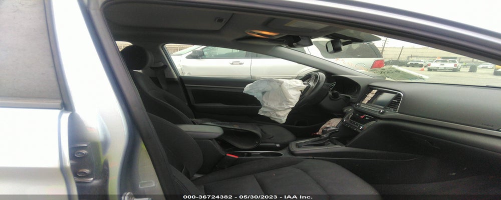 5NPD84LF4HH153965 2017 HYUNDAI ELANTRA photo no. 5