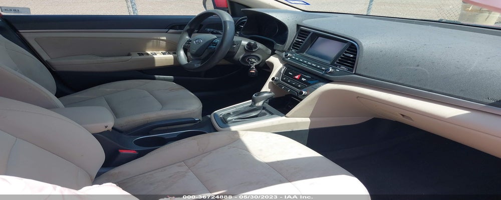 5NPD84LF0JH271288 2018 HYUNDAI ELANTRA photo no. 5