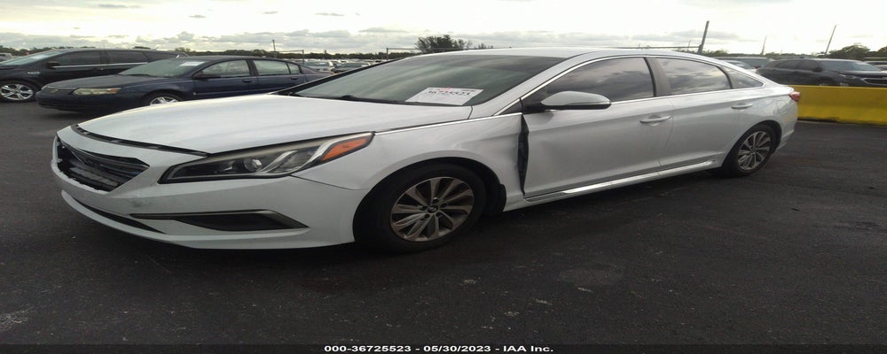 5NPE34AF9HH535012 2017 HYUNDAI SONATA photo no. 2