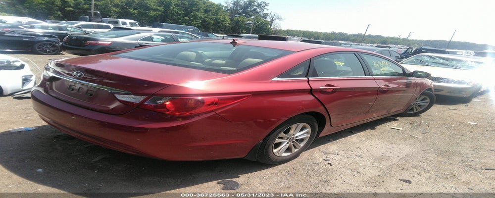 5NPEB4ACXCH418671 2012 HYUNDAI SONATA photo no. 4