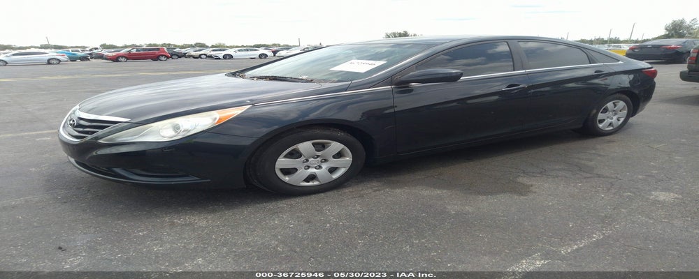 5NPEB4AC8DH706349 2013 HYUNDAI SONATA photo no. 2