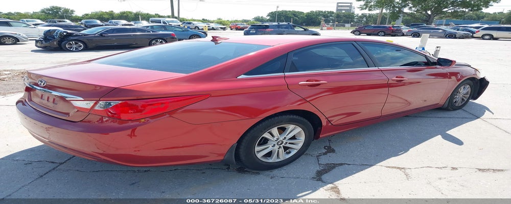 5NPEB4AC3DH780830 2013 HYUNDAI SONATA photo no. 4