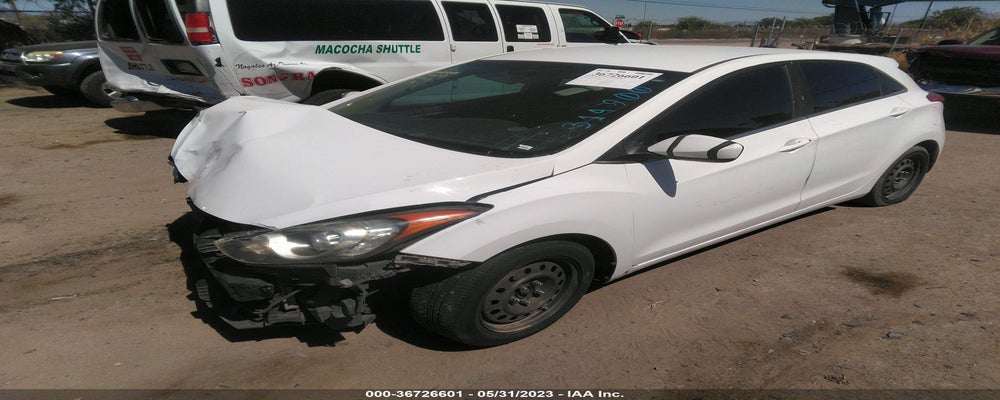 KMHD35LH7GU314900 2016 HYUNDAI ELANTRA GT photo no. 2